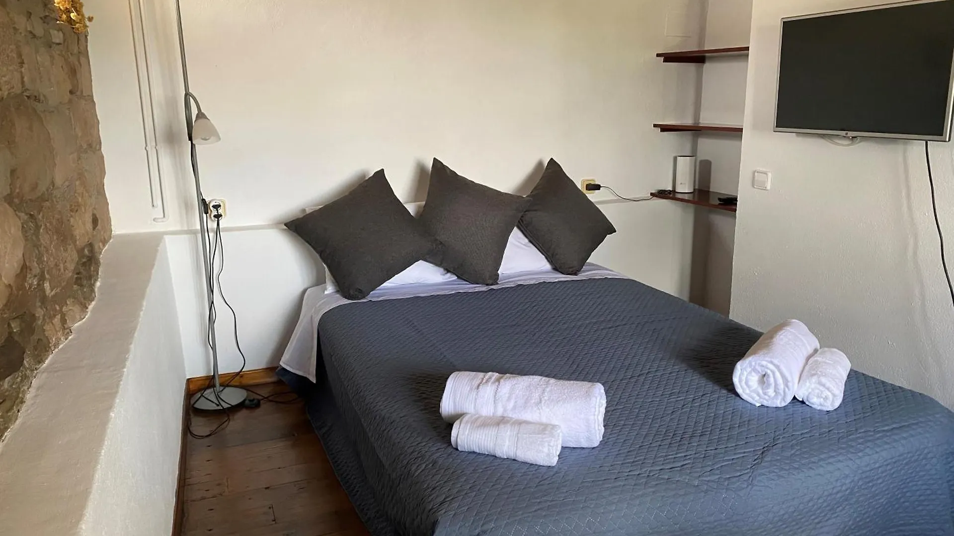 Vila-Seca Vall D'Amunt, Vine I Desconnecta! Villa Aguilar de Segarra